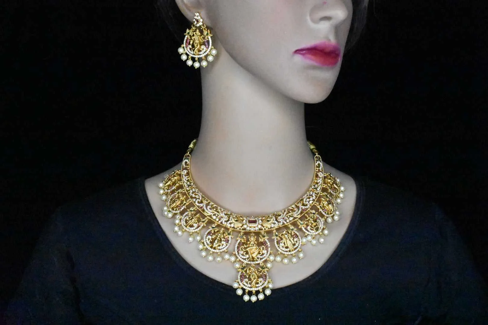 Antique gold Dashavataram necklace