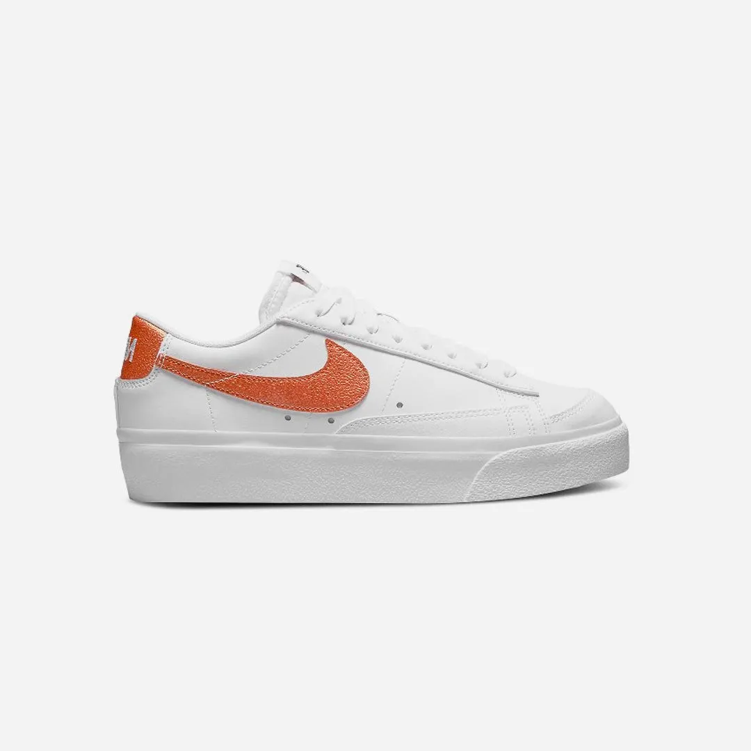 Zapatilla Nike NIKE WMNS BLAZER LOW PLATFORM ESS DQ7571 100 Mujer